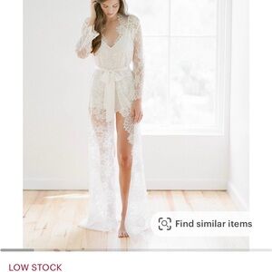 Elegant Lace Long Bridal Robe - White